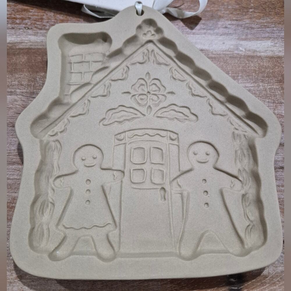 Vintage 1996 Brown Bag Cookie Artt Gingerbread House Cookie Mold With Recipes